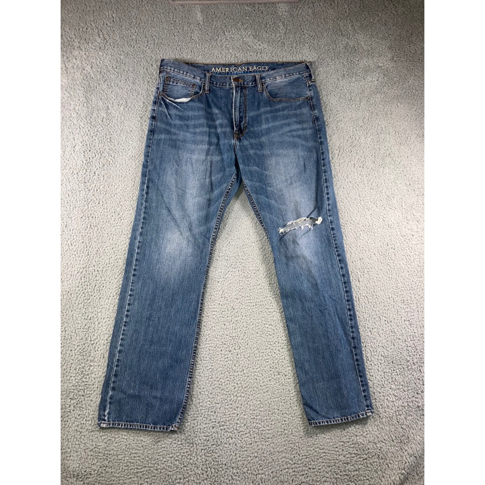 American Eagle Jeans Men 38x33‎ Relaxed Distressed Whiskered Medium Wash Denim